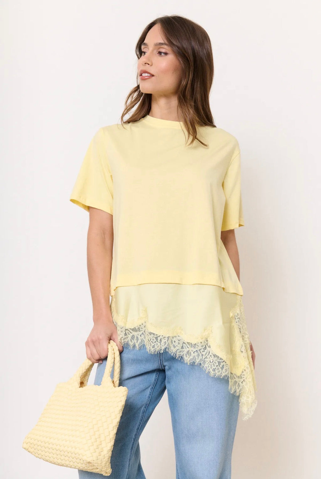 Camiseta Asimétrica encaje