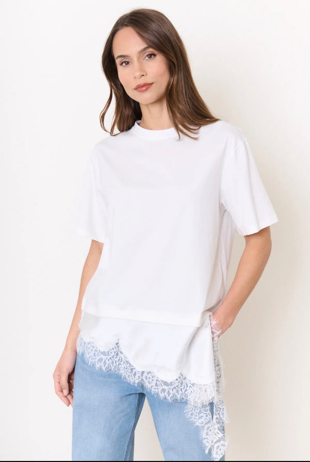 Camiseta Asimétrica encaje