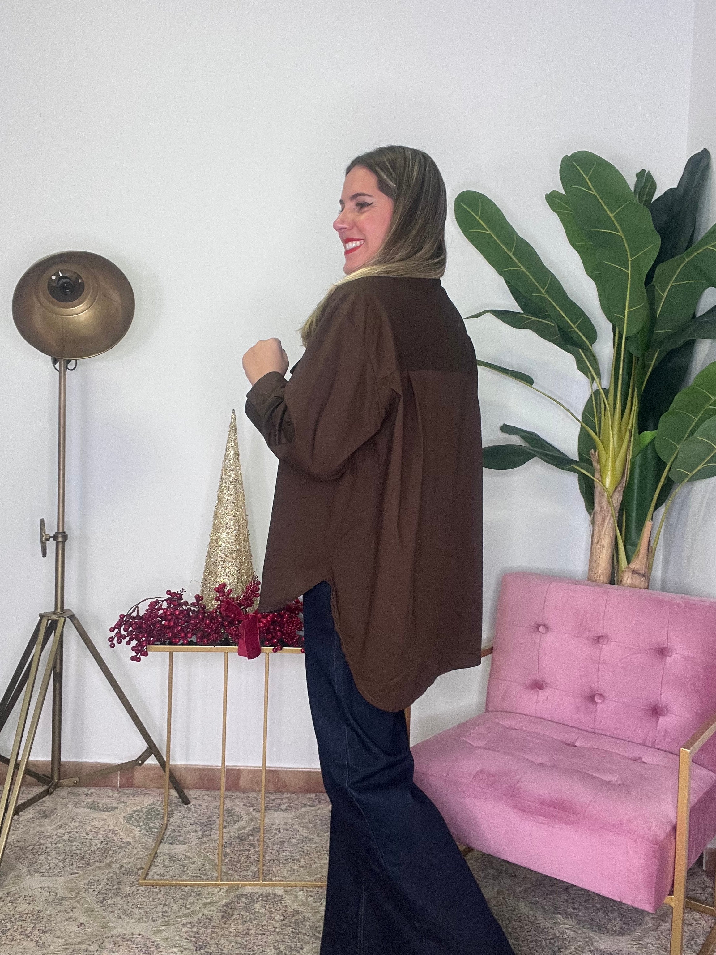 Camisa Lazada Oversize Chocolate